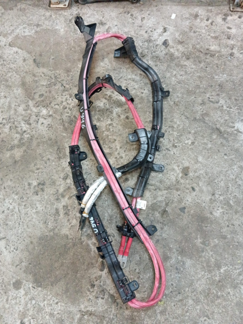 плюсовой провод аккумулятора BMW X5 G05 2022, 3.0 л., B58B30C, бензин, АКПП, c27, внедорожник 5 дв., полный привод, 9442587, 9442588, 61129442587, 61129442588 - фото №1