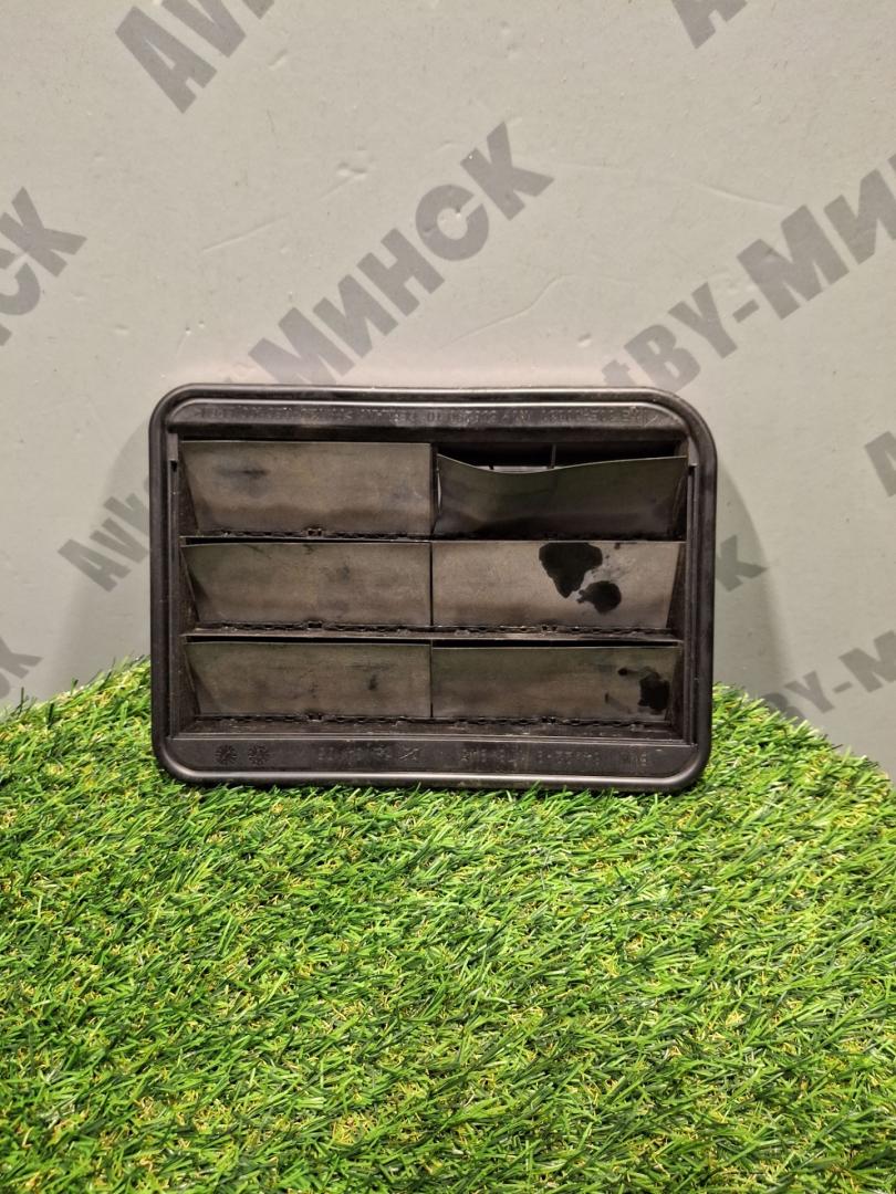 решетка вентиляции багажника BMW X7 G07 2021, 3.0 л., B58B30C, бензин, АКПП, a96, внедорожник 5 дв., полный привод, 64229176945, 9176945 - фото №1