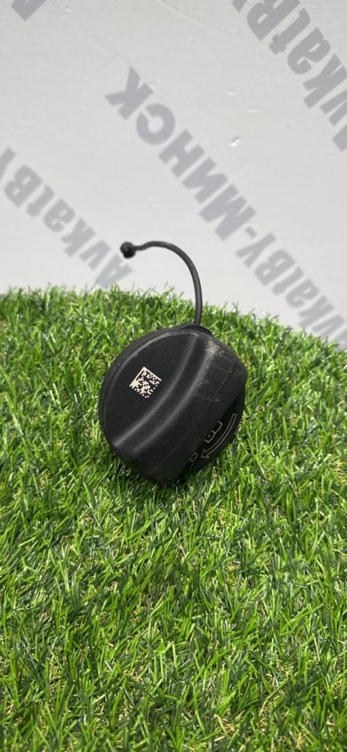 пробка топливного бака BMW X7 G07 2021, 4.4 л., N63B44D, бензин, АКПП, c27 arktis-grau brillanteffekt, внедорожник 5 дв., полный привод, 7470341, 16117470341 - фото №1