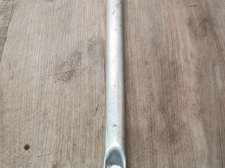 Распорка (растяжка) телевизора BMW X5 G05 [рестайлинг] G05 2024, 3.0 л., B58B30P, бензин, АКПП, a300, внедорожник 5 дв., полный привод, 51617329746, 7329746