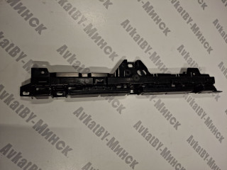 Кронштейн крепления порога BMW 5 серия G60/G61 2024, 2.0 л., b48b20s, бензин, АКПП, с4а, седан, полный привод, 51775A1C2B7, 5A1C2B7