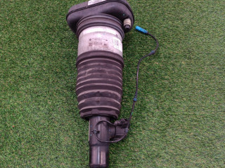 пневмостойка задняя BMW X7 G07 2021, 4.4 л., N63B44D, бензин, АКПП, c27 arktis-grau brillanteffekt, внедорожник 5 дв., полный привод, 37106869039, 6869039