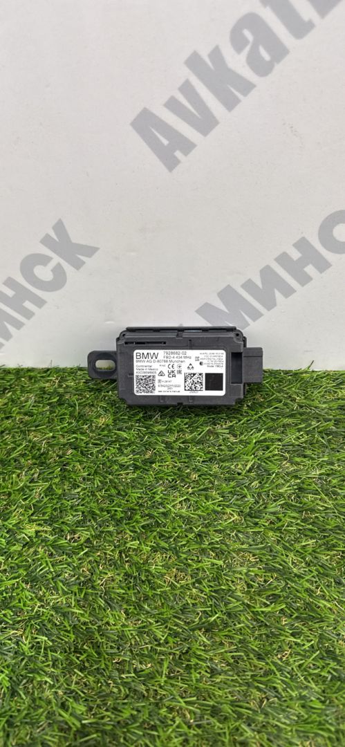 антенна BMW i5 G60 2023, электро, a300, седан, задний привод, правый руль, 7928682, 61357928682 - фото №1