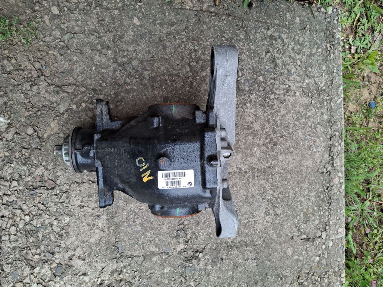 редуктор заднего моста BMW X7 G07 2019, 3.0 л., B58B30C, бензин, c1m, внедорожник 5 дв., полный привод, 8681554, 33108681554 - фото №1