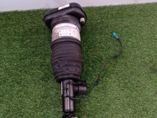 пневмостойка задняя BMW X7 G07 2019, 3.0 л., B58B30C, бензин, c1m, внедорожник 5 дв., полный привод, 37106869039, 6869039