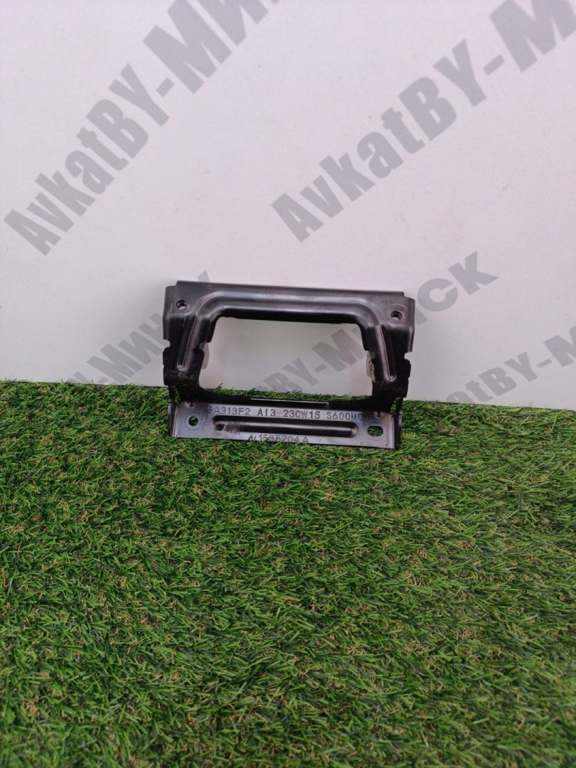 кронштейн (крепление) BMW i5 G60 2023, электро, a300, седан, задний привод, правый руль, 51165A313F2, 5A313F2 - фото №1