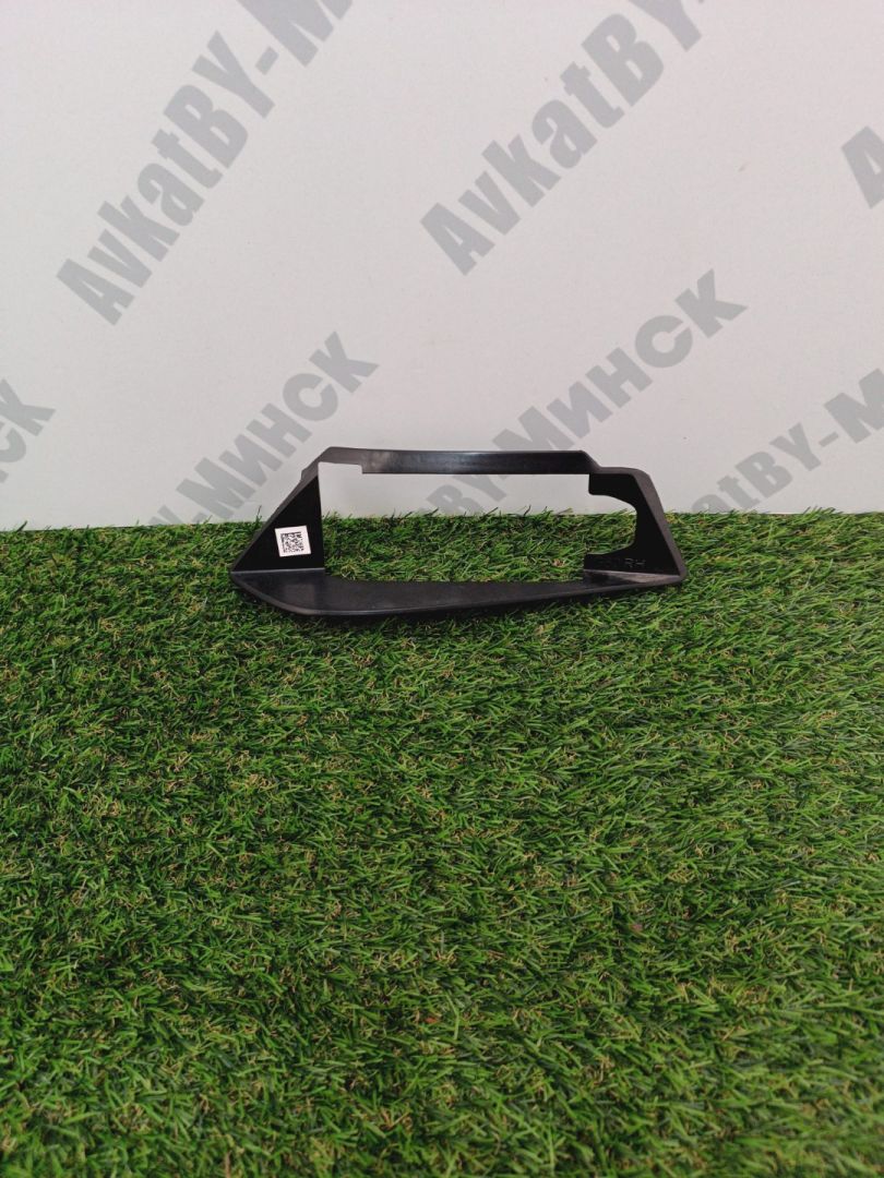 Крепление бампера заднего BMW i5 G60 2023, электро, a300, седан, задний привод, правый руль, 51125A011D4, 5A011D4 - фото №1