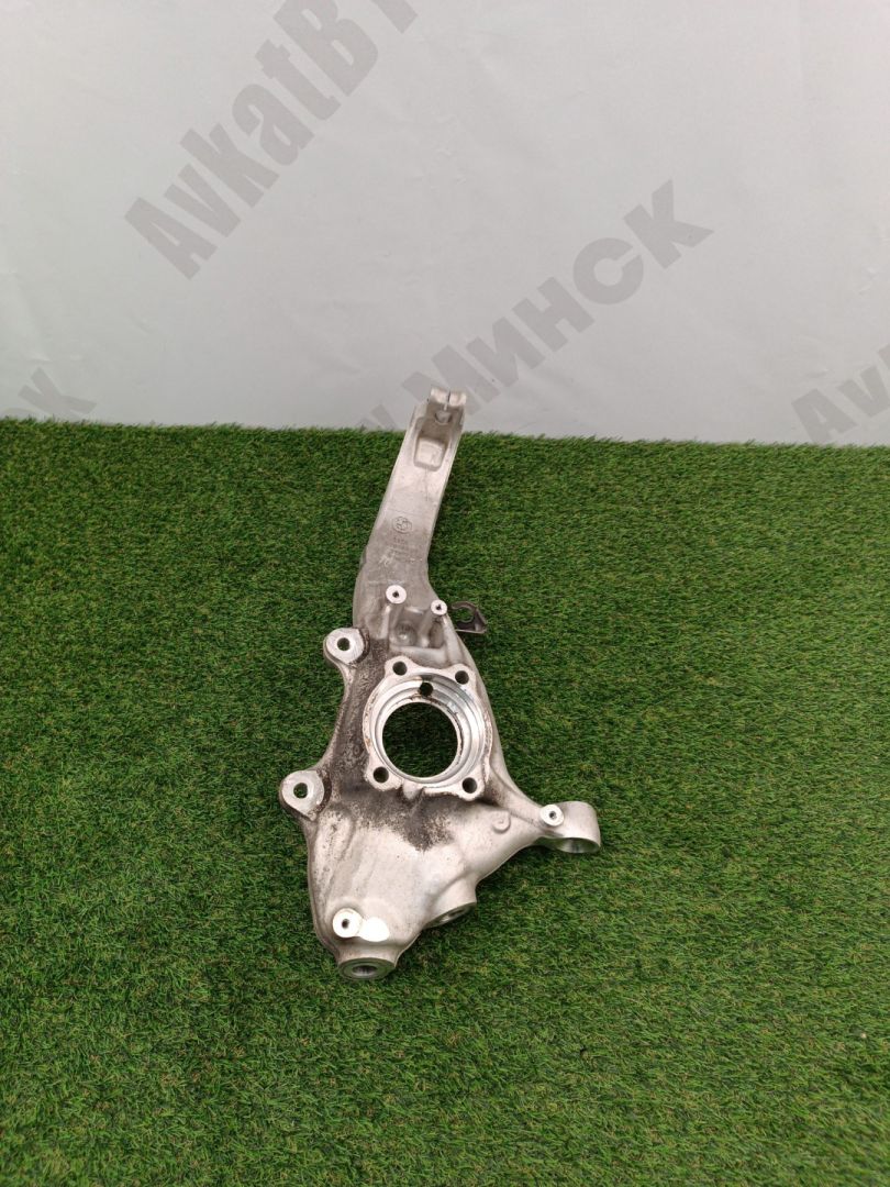 кулак поворотный правый BMW X7 G07 2021, 4.4 л., N63B44D, бензин, АКПП, c27 arktis-grau brillanteffekt, внедорожник 5 дв., полный привод, 6876656, 31216876656 - фото №1