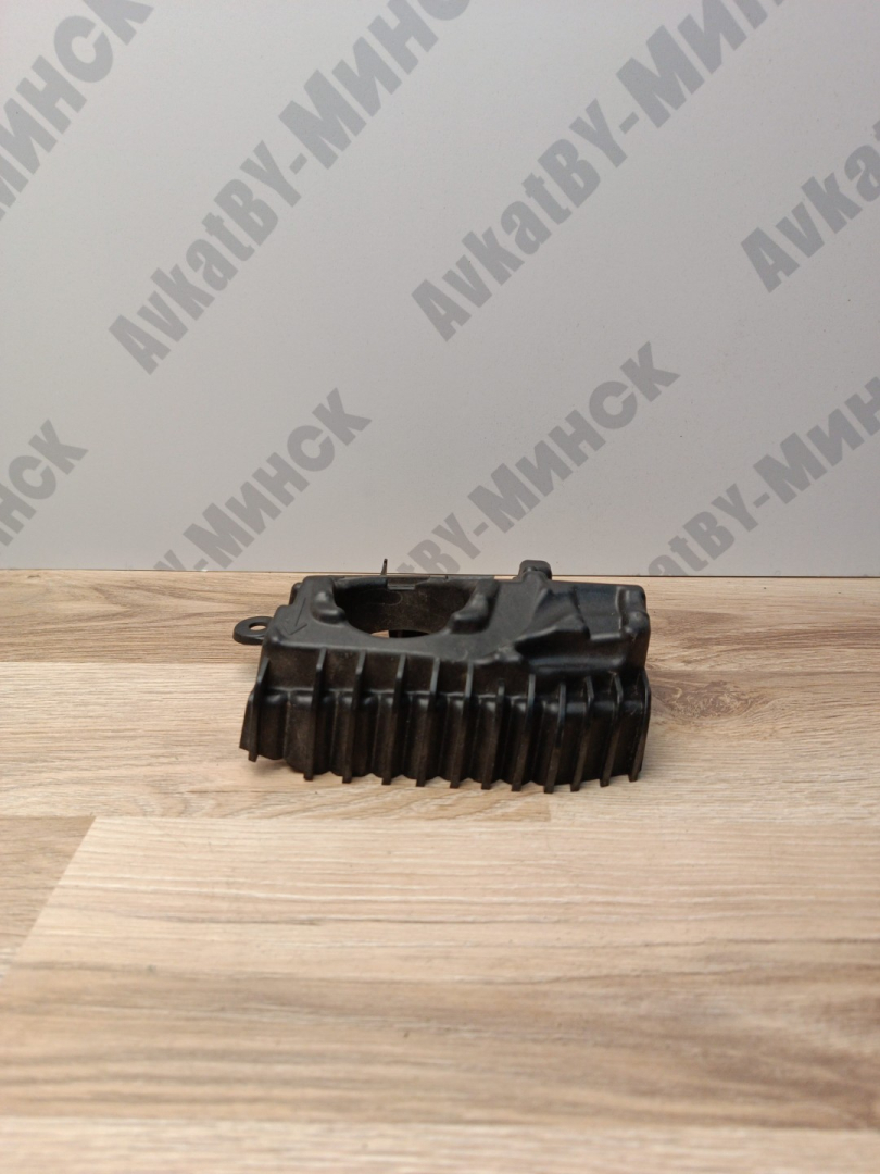 Крепление бампера заднего BMW X4 M F98 2021, 3.0 л., s58b30a, бензин, АКПП, donington-grau metallic (c28), внедорожник 5 дв., 51118099946, 8099946 - фото №1