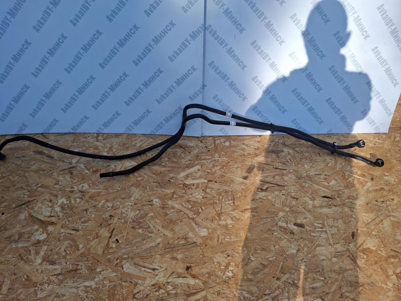 патрубок (трубопровод, шланг) BMW X7 G07 2021, 3.0 л., B58B30C, бензин, АКПП, a96, внедорожник 5 дв., полный привод, 7439939, 16137439939, 7471749, 16137471749 - фото №1