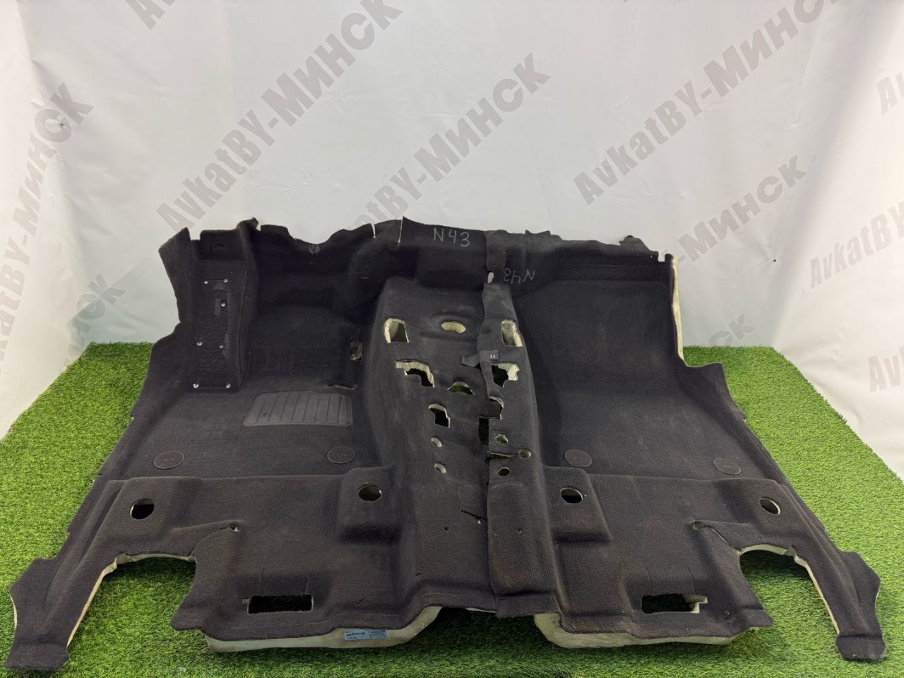 ковер салонный BMW X7 G07 2021, 4.4 л., N63B44D, бензин, АКПП, c27 arktis-grau brillanteffekt, внедорожник 5 дв., полный привод, 51478072351, 8072351, 51477484026, 7484026 - фото №1