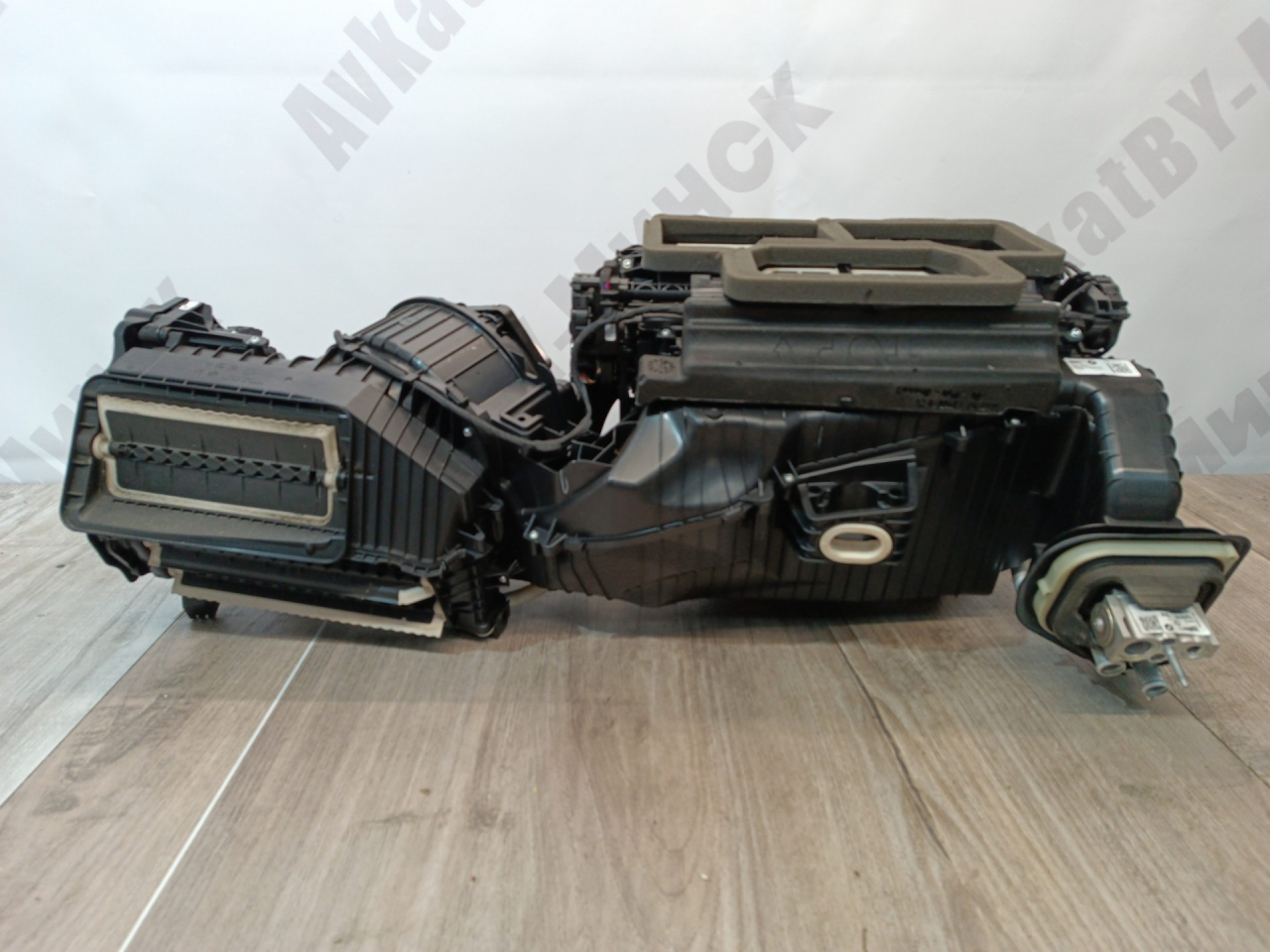 отопитель в сборе (печка) BMW X4 M F98 2021, 3.0 л., s58b30a, бензин, АКПП, donington-grau metallic (c28), внедорожник 5 дв., 64119382874, 9382874, 7942068 - фото №1