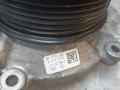 помпа Mercedes-Benz GLS-Класс X166 2018, 3.0 л., OM 642.826, дизель, АКПП, синий, внедорожник 5 дв., полный привод, правый руль, A6422002101, A6422002001 - фото №2