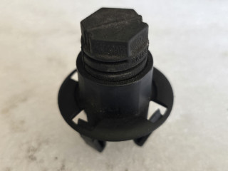 отбойник капота Mercedes-Benz GLC-Класс X253/C253 2018, 2.1 л., OM 651.921, дизель, АКПП, черный, A0009941100