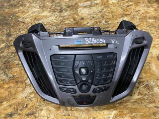 панель управления магнитолой Ford Transit Custom 1 поколение 2015