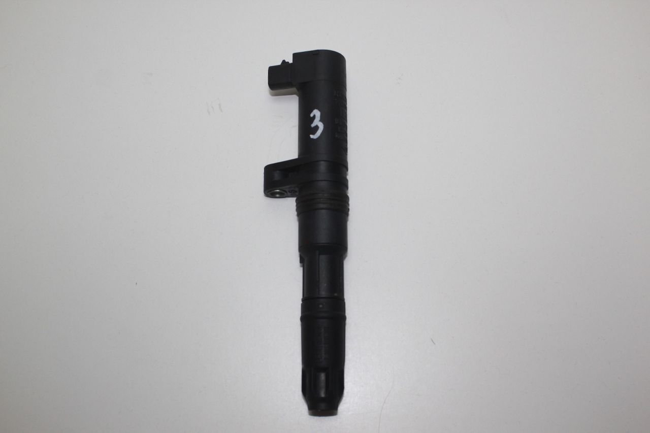 катушка зажигания Renault Scenic 2 поколение JM1B 2006, 1.6 л., K4M D 812, бензин, МКПП, светло-серо-голубой, передний привод, 7700875000 - фото №1