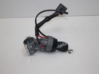 замок зажигания Lada Granta 1 поколение 2017, 1.6 л., ВАЗ-11186, бензин, МКПП, белый, лифтбэк, передний привод