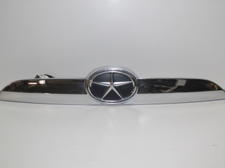 накладка двери (крышки) багажника JAC S3 1 поколение 2019, 1.6 л., бензин, МКПП, серебристый, универсал, передний привод, 5705020U2210