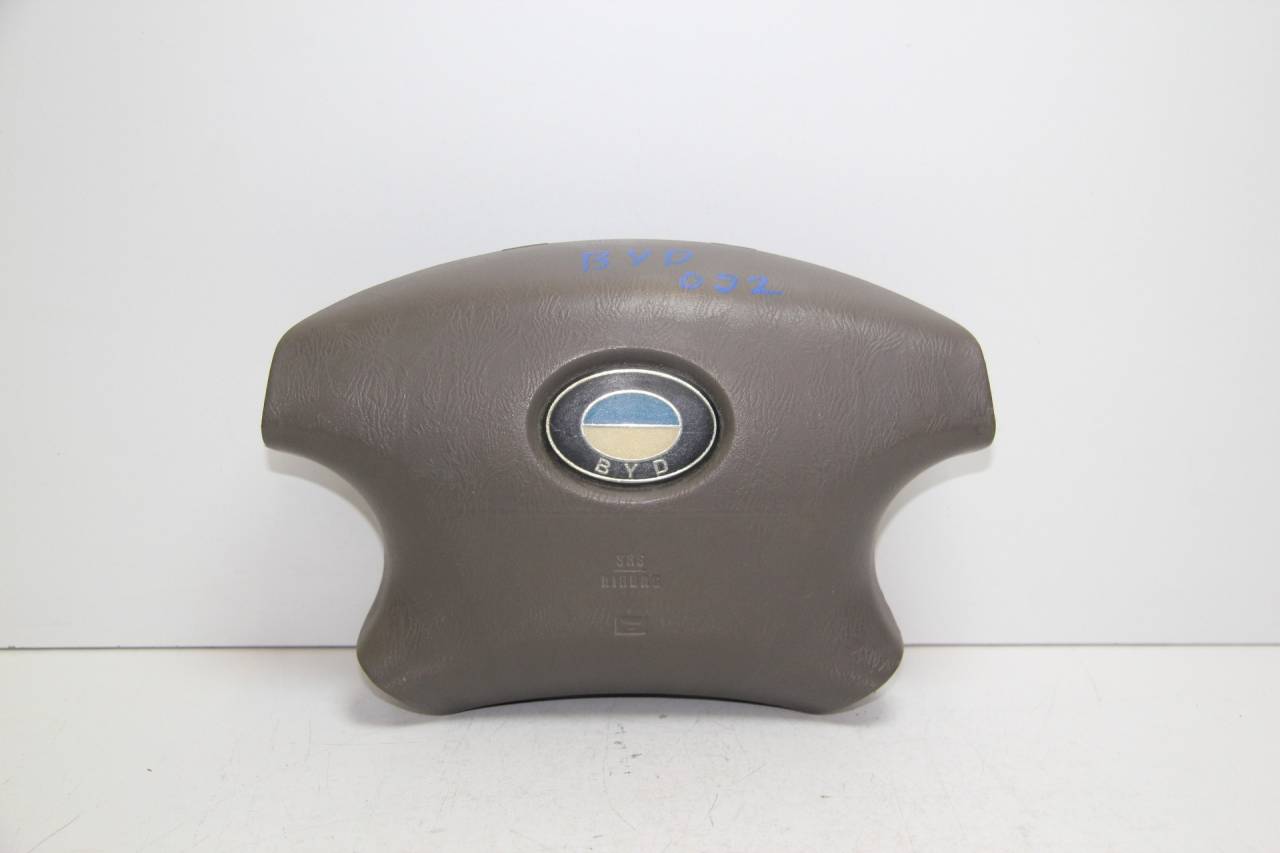 подушка безопасности водителя BYD F3 1 поколение 2008, 1.6 л., DA4G18, бензин, МКПП, синий, передний привод, BYDF35820100 - фото №1