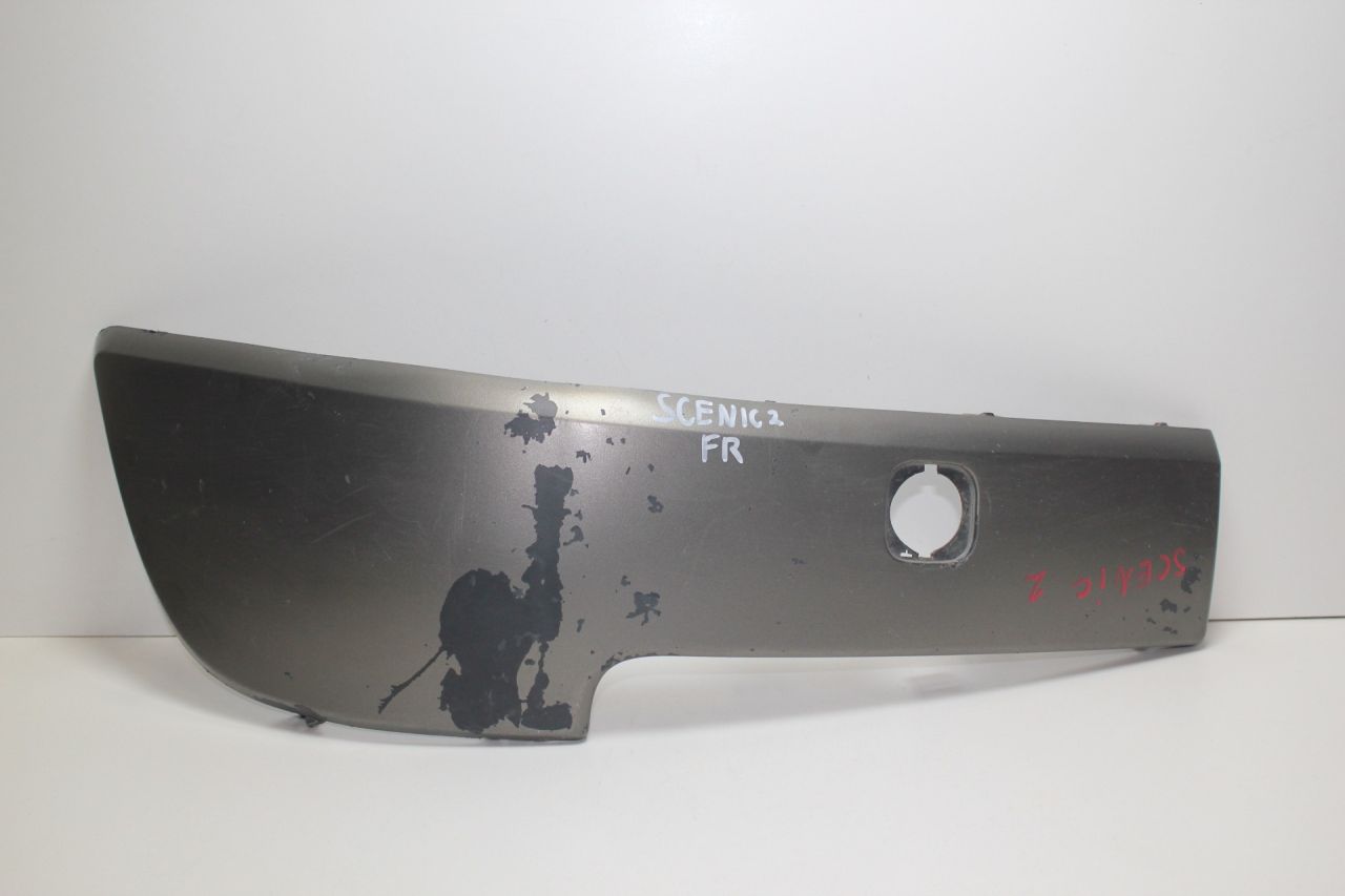 накладка на бампер Renault Scenic 2 поколение JM1B 2005, 1.6 л., K4M T 782, бензин, МКПП, светло-серо-голубой, универсал, передний привод, 8200139948 - фото №1