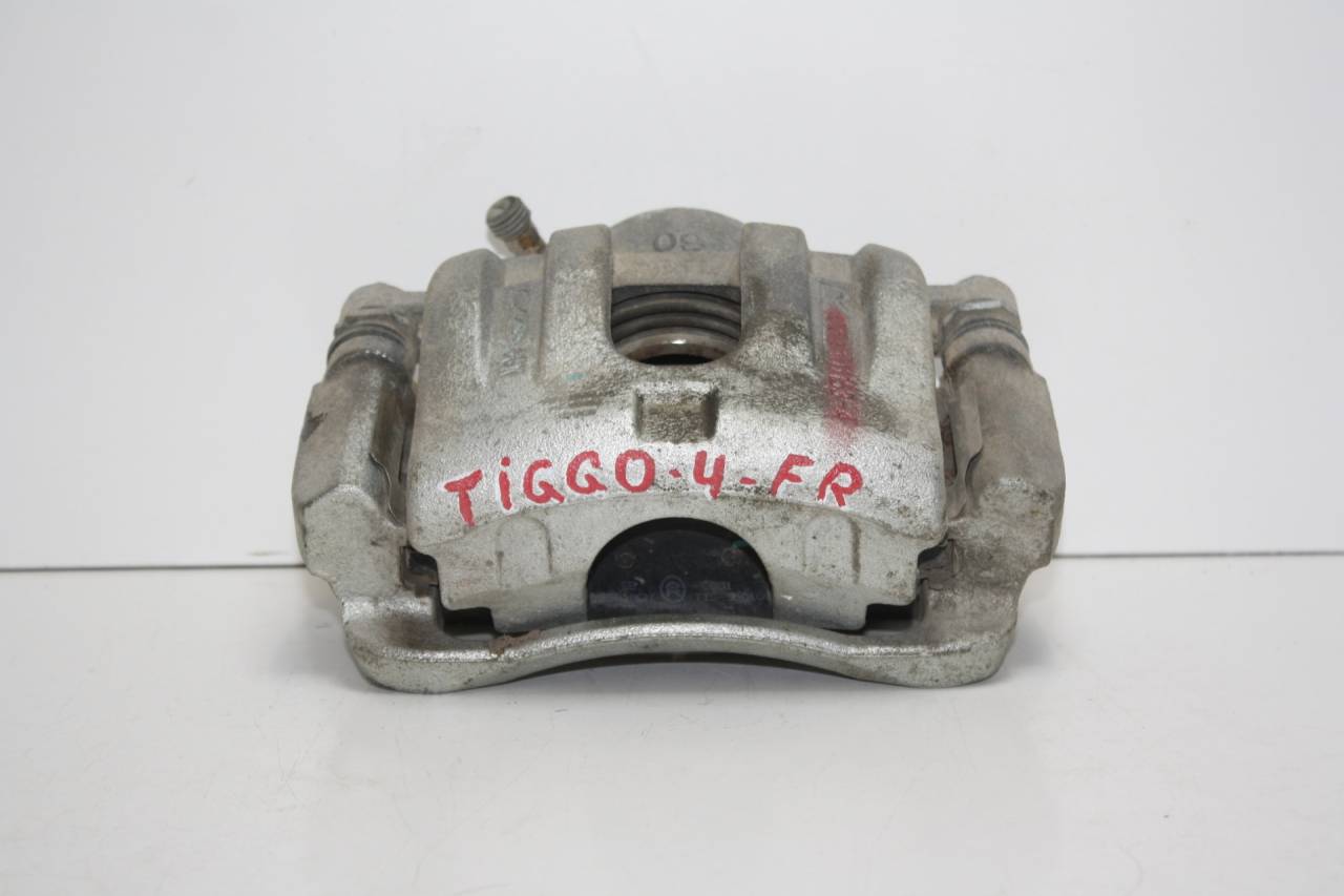 суппорт передний правый Chery Tiggo 4 1 рестайлинг 1 поколение 2021, 2.0 л., SQRD4G20, бензин, вариатор, серый, универсал, передний привод, 204000087AA - фото №1