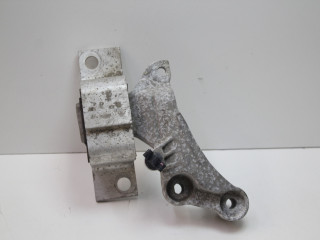 подушка крепления двигателя Renault Kaptur 1 поколение SUV 2018, 1.6 л., H4MD429, бензин, вариатор, белый, хетчбэк 5 дв., передний привод