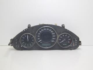щиток приборов (приборная панель) Mercedes-Benz CLS-Класс C219 2004, 3.5 л., M272 E35, бензин, АКПП, бежевый, седан, задний привод, A2195400111