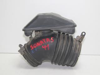 Гофра воздуховода Hyundai Sonata 4 поколение [рестайлинг] EF 2004, 2.7 л., G6BA, бензин, МКПП, серебристый, седан, передний привод, 2813937130