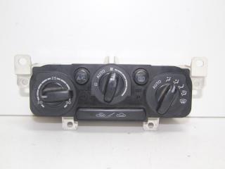 блок управления печки / климат-контроля Mazda Familia 8 поколение [рестайлинг] BJ5W 2002, 1.5 л., ZLVE , бензин, АКПП, белый, передний привод, правый руль