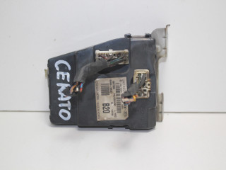 блок управления центральным замком Kia Cerato 2 поколение TD 2012, 1.6 л., G4FC, бензин, АКПП, серебристый, седан, передний привод, 954601M201