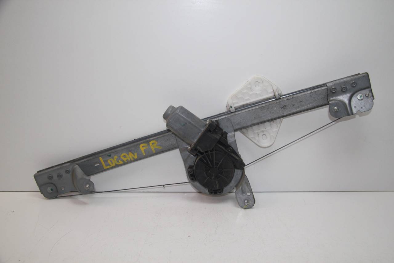 стеклоподъемник передний правый Renault Logan 1 поколение L8 2008, 1.4 л., K7JA710 1, бензин, МКПП, синий, седан, передний привод, 8200901102 - фото №1