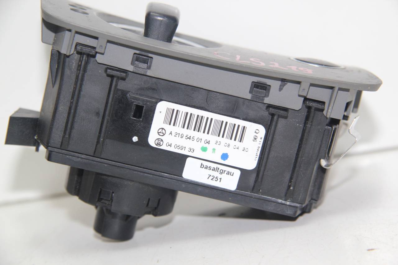 переключатель света Mercedes-Benz CLS-Класс C219 2004, 3.5 л., M272 E35, бензин, АКПП, бежевый, седан, задний привод, A2195450104 - фото №1