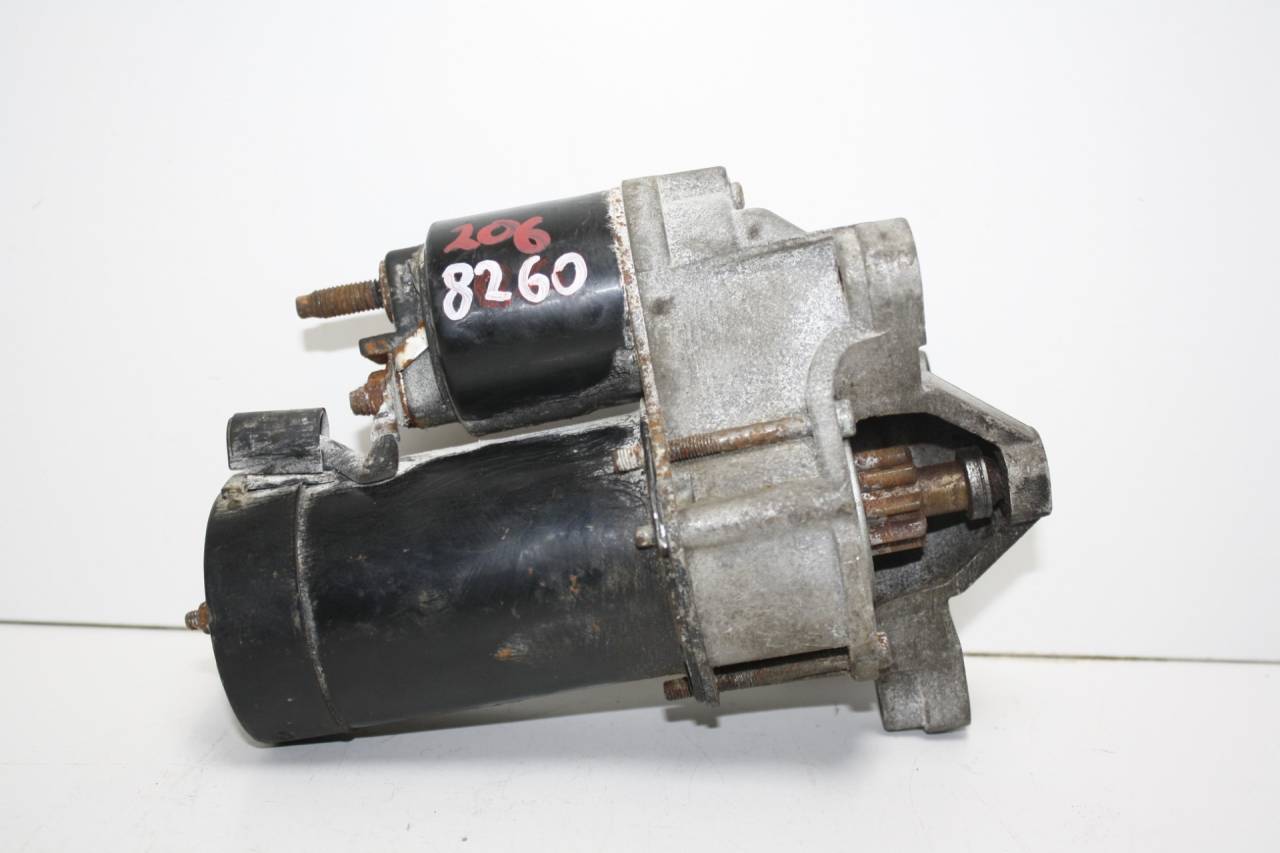 стартер Peugeot 206 1 поколение 2A/C 2001, 1.6 л., NFU (TU5JP4), бензин, МКПП, голубой, хетчбэк 3 дв., передний привод, 5802C9 - фото №1