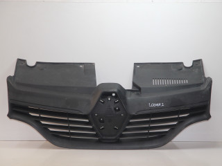 решетка радиатора Renault Logan 2 поколение L8 2016, 1.6 л., K4M 842, бензин, МКПП, белый, седан, 623107605R