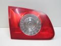 фонарь крышки багажника левый Volkswagen Passat B6 3C5 2008, 2.0 л., BPY, бензин, АКПП, серебристый, универсал, передний привод, 3C9945093A - фото №2