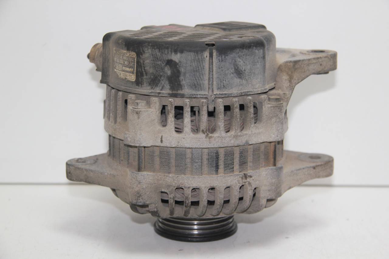 генератор Geely MK Cross 1 поколение 2012, 1.5 л., MR479QA, бензин, МКПП, темно-вишневый, хетчбэк 5 дв., передний привод, MR479Q0901000 - фото №1