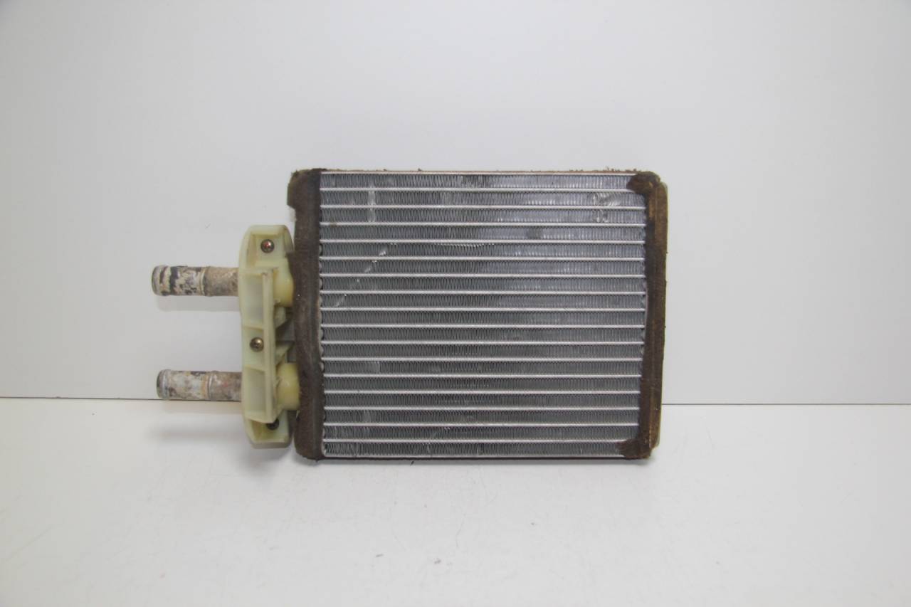 радиатор отопителя (печки) Mazda MS-8 1 поколение MBEP 1992, 2.0 л., KF-ZE, бензин, АКПП, вишнёвый, седан, передний привод, правый руль - фото №1