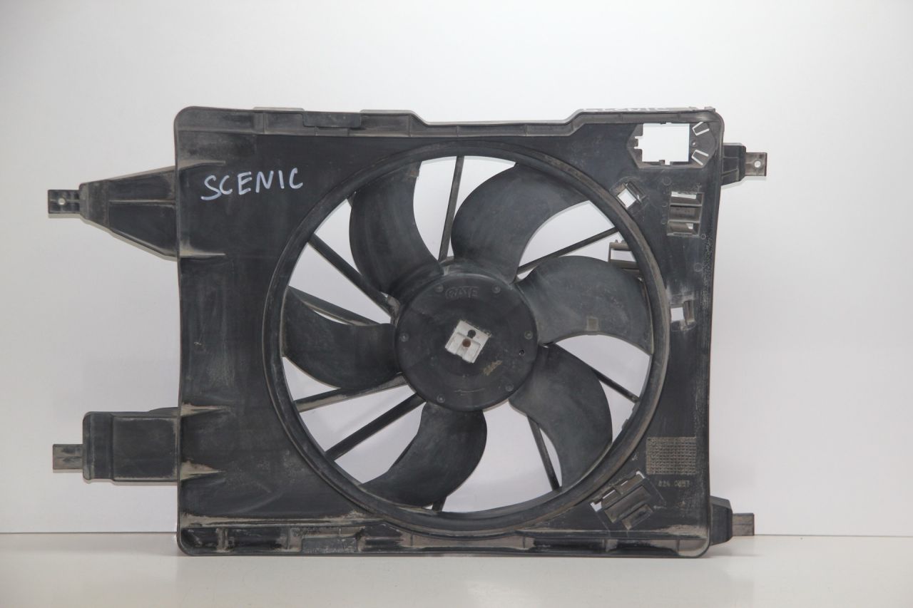 вентилятор радиатора Renault Scenic 2 поколение JM1B 2006, 1.6 л., K4M D 812, бензин, МКПП, светло-серо-голубой, передний привод, 8200151465 - фото №1