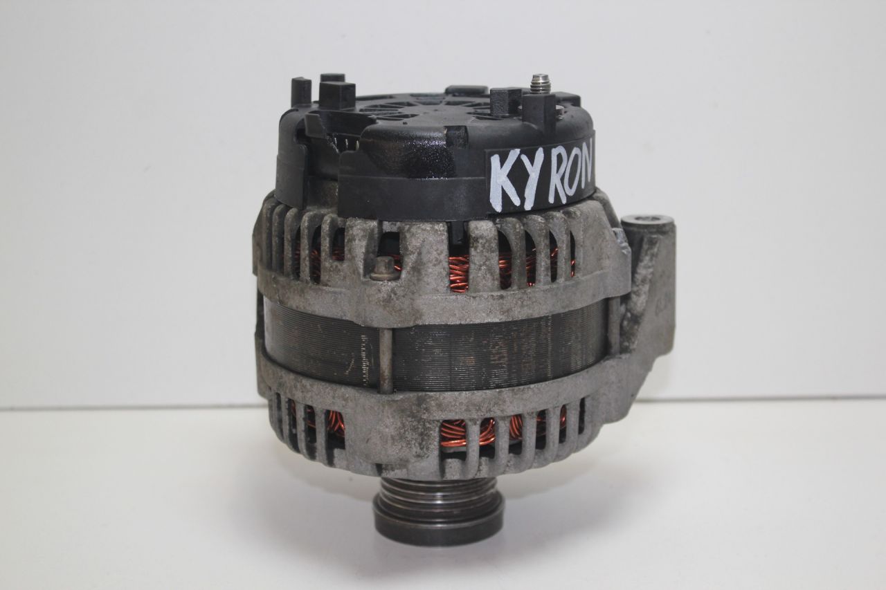 генератор SsangYong Kyron 1 поколение DJ 2006, 2.0 л., D20DT, дизель, МКПП, черный, универсал, полный привод - фото №1