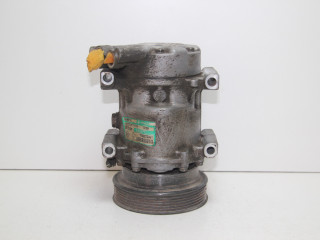 компрессор кондиционера Renault Logan 2 поколение L8 2016, 1.6 л., K4M 842, бензин, МКПП, белый, седан, 7700273801