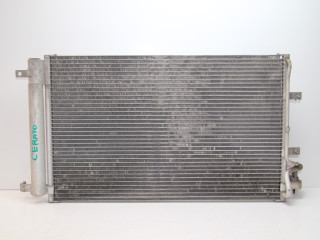 радиатор кондиционера Kia Cerato 1 поколение [рестайлинг] LD 2007, 1.6 л., G4FC, бензин, МКПП, черный, седан, передний привод, 976062F001