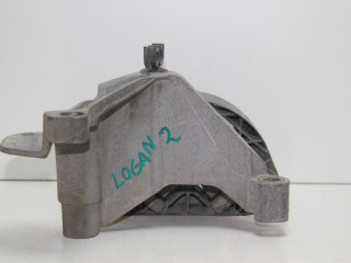 подушка крепления двигателя Renault Logan 2 поколение L8 2016, 1.6 л., K4M 842, бензин, МКПП, белый, седан, 113753301R