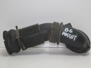 патрубок воздушного фильтра Volkswagen Passat B6 3C5 2008, 2.0 л., BPY, бензин, АКПП, серебристый, универсал, передний привод, 06F129627G