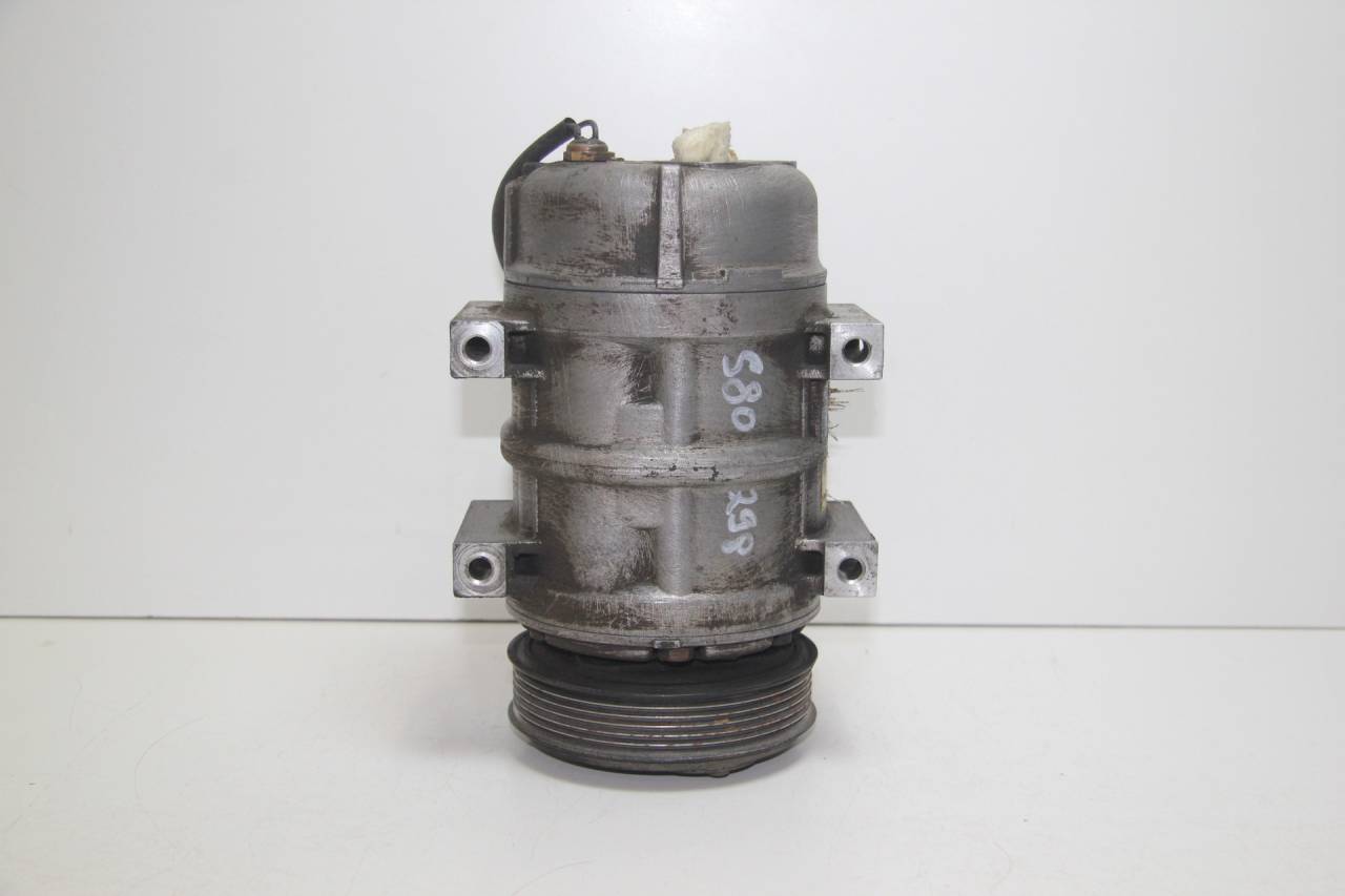 компрессор кондиционера Volvo S80 1 поколение AS85 2001, 2.4 л., B 5244 S, бензин, АКПП, серый, передний привод, 8708581 - фото №1