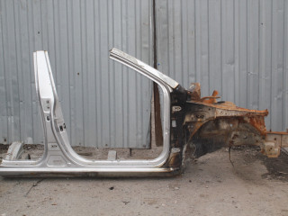 четверть передняя правая Kia Cerato 2 поколение TD 2012, 1.6 л., G4FC, бензин, АКПП, серебристый, седан, передний привод