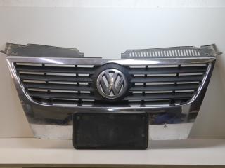 решетка радиатора Volkswagen Passat B6 3C5 2008, 2.0 л., BPY, бензин, АКПП, серебристый, универсал, передний привод