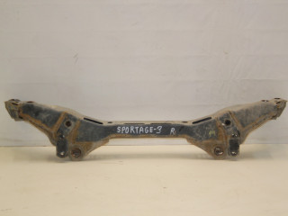 балка подвески задняя Kia Sportage 3 поколение SL 2011, 2.0 л., G4KD, бензин, АКПП, оранжевый, внедорожник 5 дв., 554102S010