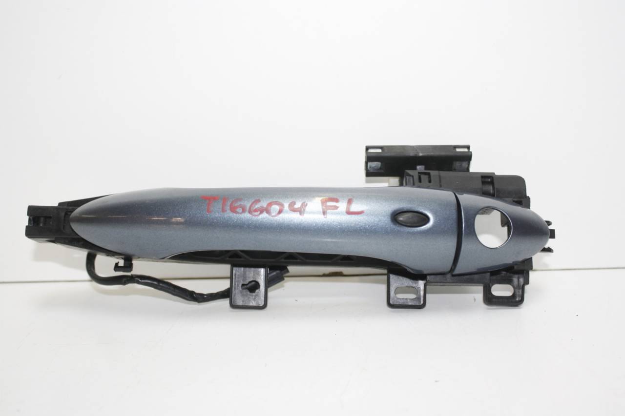 ручка наружная Chery Tiggo 4 1 рестайлинг 1 поколение 2021, 2.0 л., SQRD4G20, бензин, вариатор, серый, универсал, передний привод, 403002411AA - фото №1