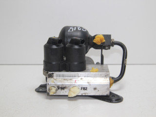 блок клапанов пневмоподвески Mercedes-Benz CL-Класс C215 2000, 5.8 л., M137E58, бензин, АКПП, серебристый, купе, задний привод, A2203200358