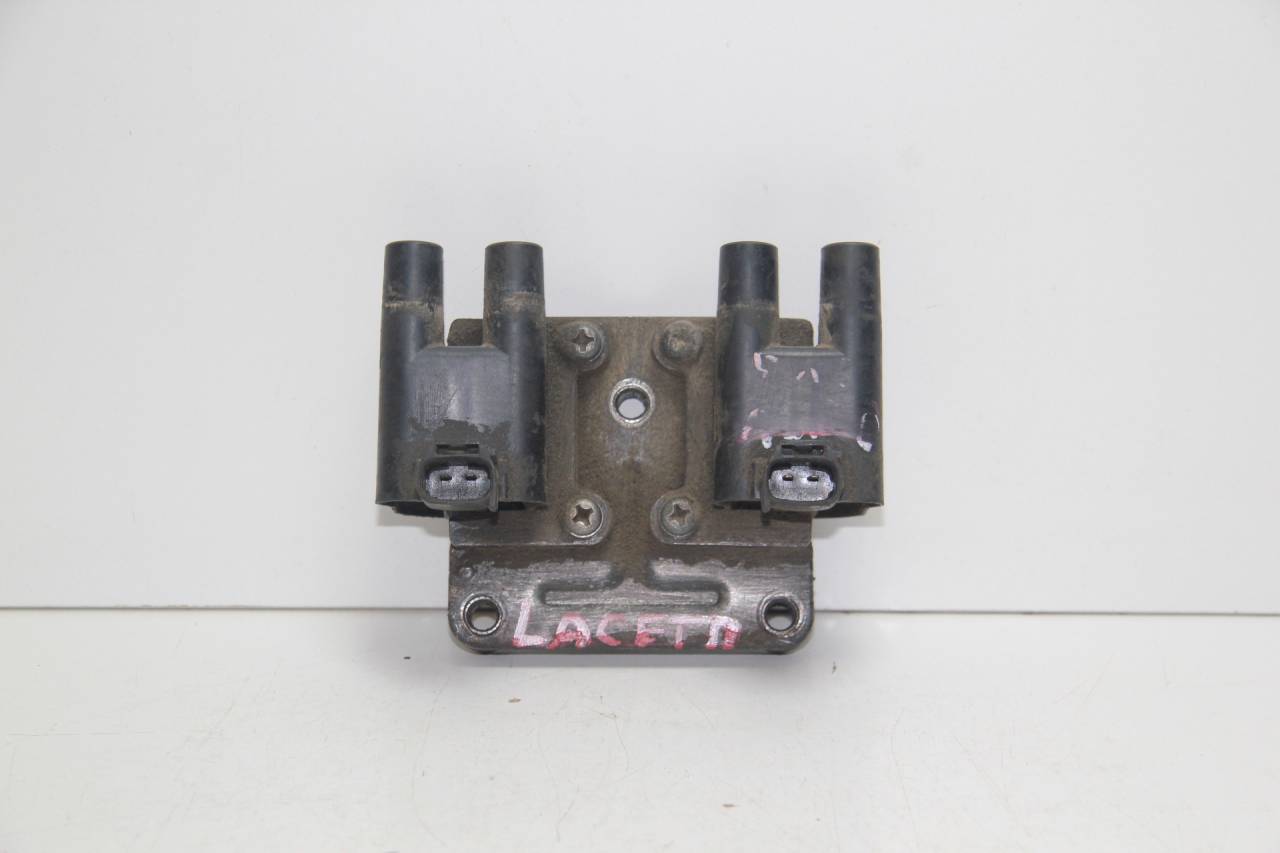 катушка зажигания Chevrolet Lacetti 1 поколение J200 2008, 1.4 л., F14D3, бензин, МКПП, серебристый, седан, передний привод - фото №1